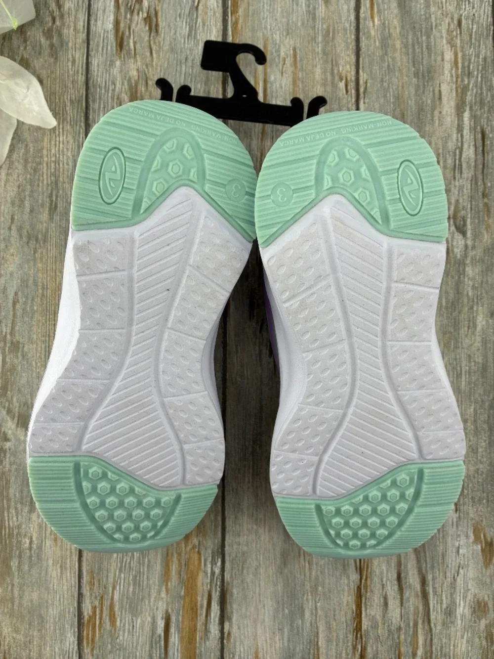 Little Girls Active Mesh Bungee Sneakers Shoes Size 3